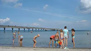 Buddelspaß im Sommer am Strand