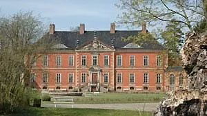 z. B. Schloss Bothmer in Klütz