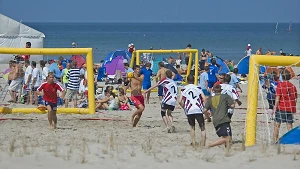 Rostocker Beachhandballtage am ersten Wochenende der Warnemünder Woche